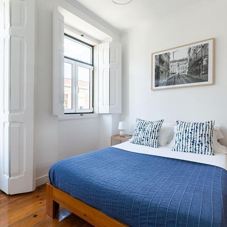 White & Blue Vintage Home In Graca 리스본 외부 사진
