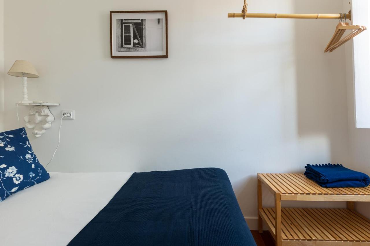White & Blue Vintage Home In Graca 리스본 외부 사진